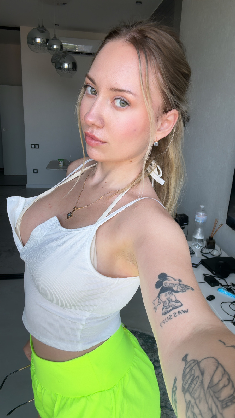 KateV in her underwear in Tskhinval