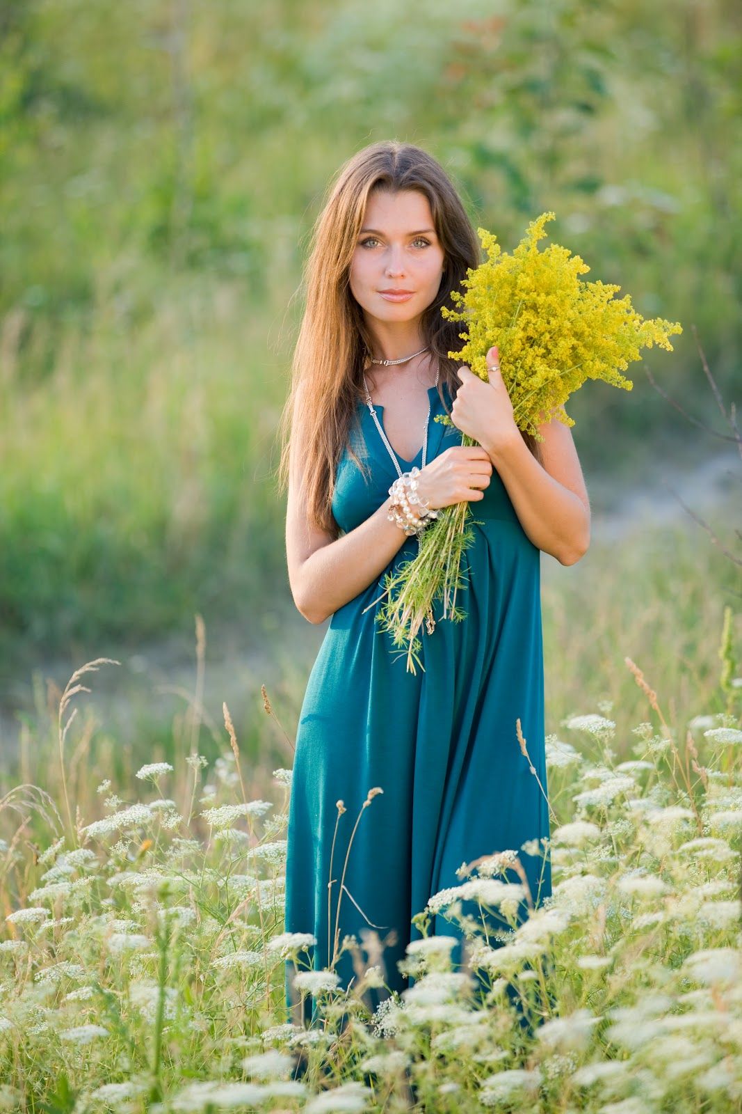 Slavic women in Tskhinval
