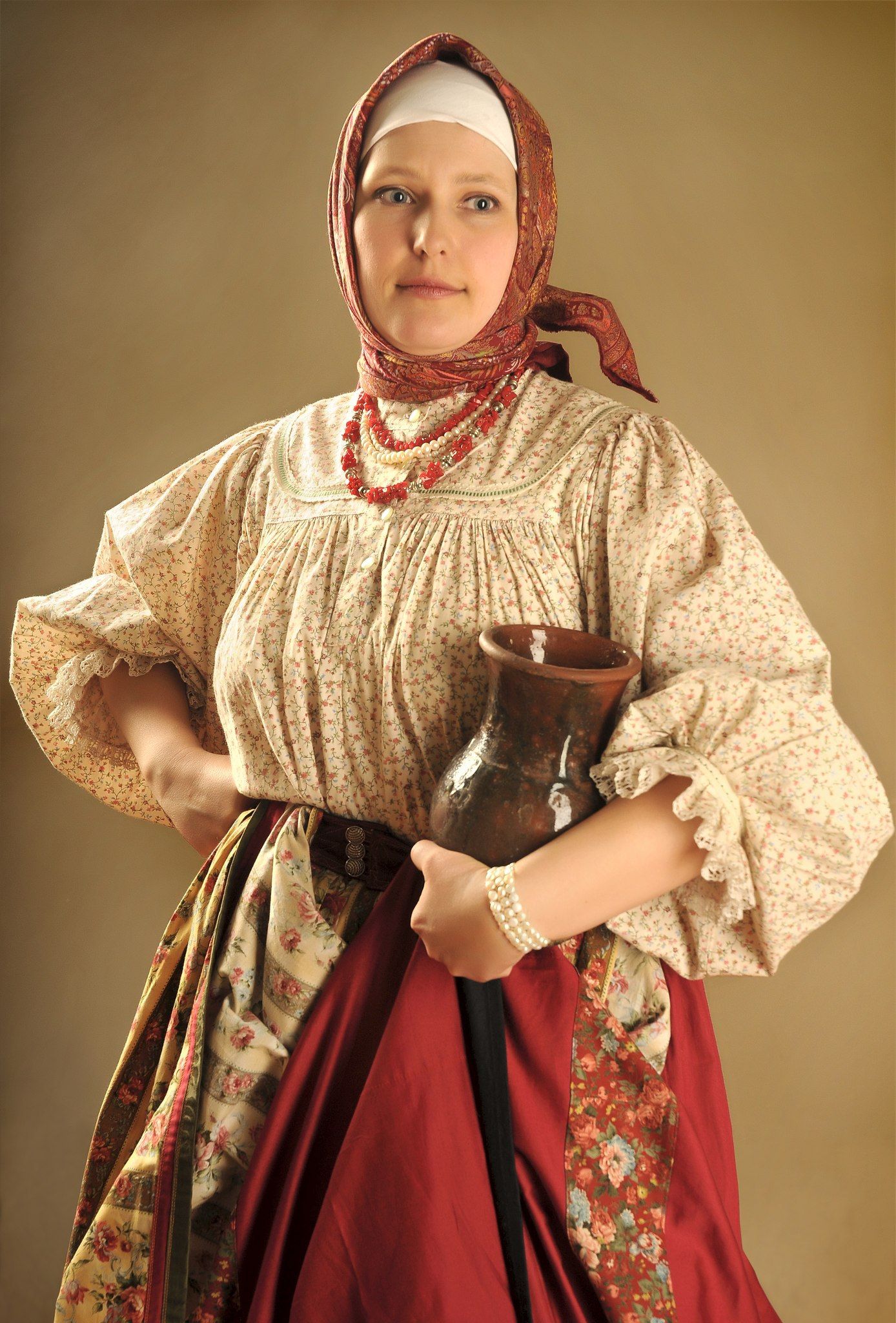 Girls in Slavic costumes in Tskhinval