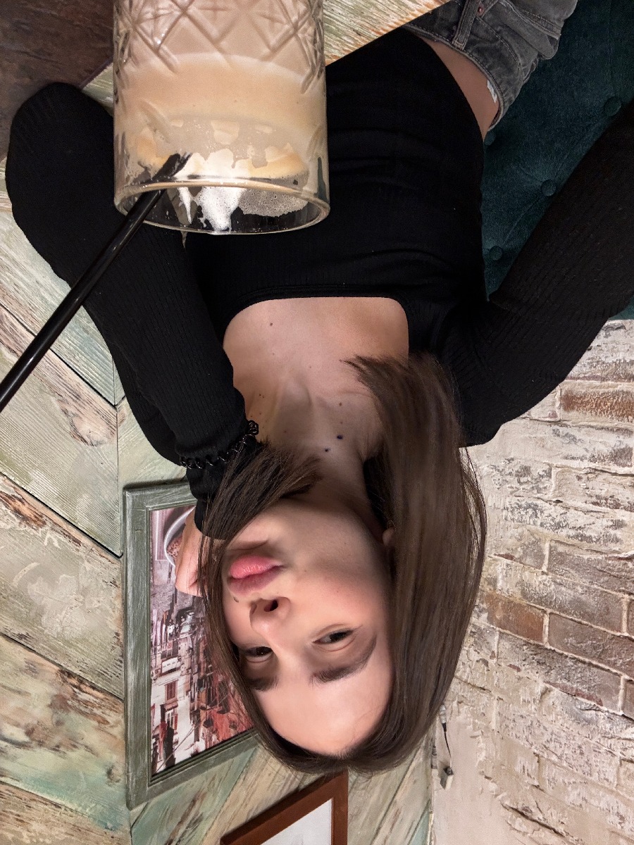 Fresh photos, fresh mood — Tina online in Tskhinval
